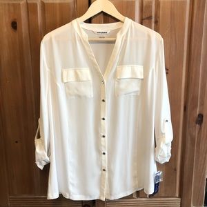 Beautiful white dress blouse REDUCED